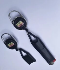 Merkloos Aanstekerhouder (intrekbaar) Met Koord EXCL Aansteker -Optimaal Barbecue Winkel 1044x1200 1