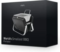 Mikamax Draagbare Mini BBQ - Barbecue - 's Werelds Kleinste Barbecue - Past In Je Broekzak - 18 × 6 × 15,5 Cm - 714 Gram - Mat Zwart -Optimaal Barbecue Winkel 1200x1023