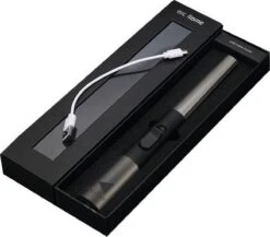 Oplaadbare Lange Elektrische Aansteker - Duurzame Plasma Aansteker – Luxe Aansteker - Inclusief Cadeauverpakking - BBQ – Kaarsen - Zwart -Optimaal Barbecue Winkel 1200x1053 4