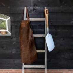 Boska Pizzaschep Barbecue - Kort Handvat - Stabiel - Aluminium - Eikenhout - BBQ Accessoires 27 Boska Pizzaschep Barbecue - Kort Handvat - Stabiel - Aluminium - Eikenhout - BBQ Accessoires -Optimaal Barbecue Winkel 1200x1200 369