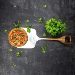 Boska Pizzaschep Barbecue - Kort Handvat - Stabiel - Aluminium - Eikenhout - BBQ Accessoires 29 Boska Pizzaschep Barbecue - Kort Handvat - Stabiel - Aluminium - Eikenhout - BBQ Accessoires -Optimaal Barbecue Winkel 1200x1200 371