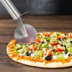 ProudProducts - Pizzasnijder - Ophangbaar - RVS -Optimaal Barbecue Winkel 1200x1200 648