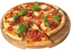 Boska Pizzaplank Friends L - BBQ Accessoires - Eikenhout - Handige Opvanggeul - Ø 34 Cm 19 Boska Pizzaplank Friends L - BBQ Accessoires - Eikenhout - Handige Opvanggeul - Ø 34 Cm -Optimaal Barbecue Winkel 1200x857