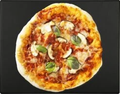 Navaris Pizzasteen XL Voor Oven En Barbecue - Rechthoekige Pizzaplaat 38 X 30 Cm - Inclusief Receptenboek - Keramisch Geglazuurd - Zwart -Optimaal Barbecue Winkel 1200x942 2