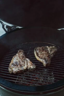 Kamado Vilt | BBQ Vilt | 3 Mm Dik ZWART | Kamado Vervangingsvilt | Hitteseal / Luchtseal BBQ | Geschikt Voor: Big Green Egg, Black Bastard, Kamado Joe, Big Joe & Grill Guru -Optimaal Barbecue Winkel 800x1200