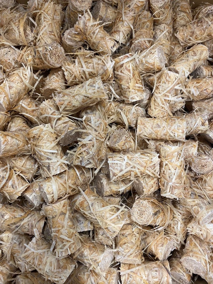 GrillKing - Houtwol Aanmaakkrullen 62 Stuks 800 Gram FSC® - Aanmaakwokkels - Lange Brandduur 2 GrillKing - Houtwol Aanmaakkrullen 62 Stuks 800 Gram FSC® - Aanmaakwokkels - Lange Brandduur - Afbeelding 2