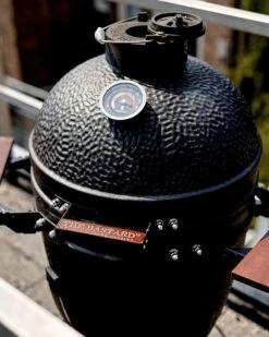 The Bastard Urban Medium - Kamado Barbecue - Kamado BBQ -Optimaal Barbecue Winkel 960x1200